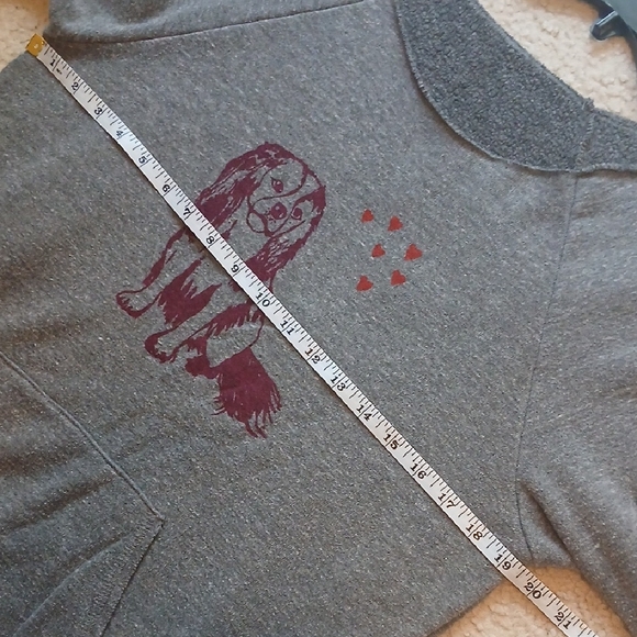 Cavalier King Charles Spaniel Gray Sweatshirt with Raw Hem - Picture 5 of 6